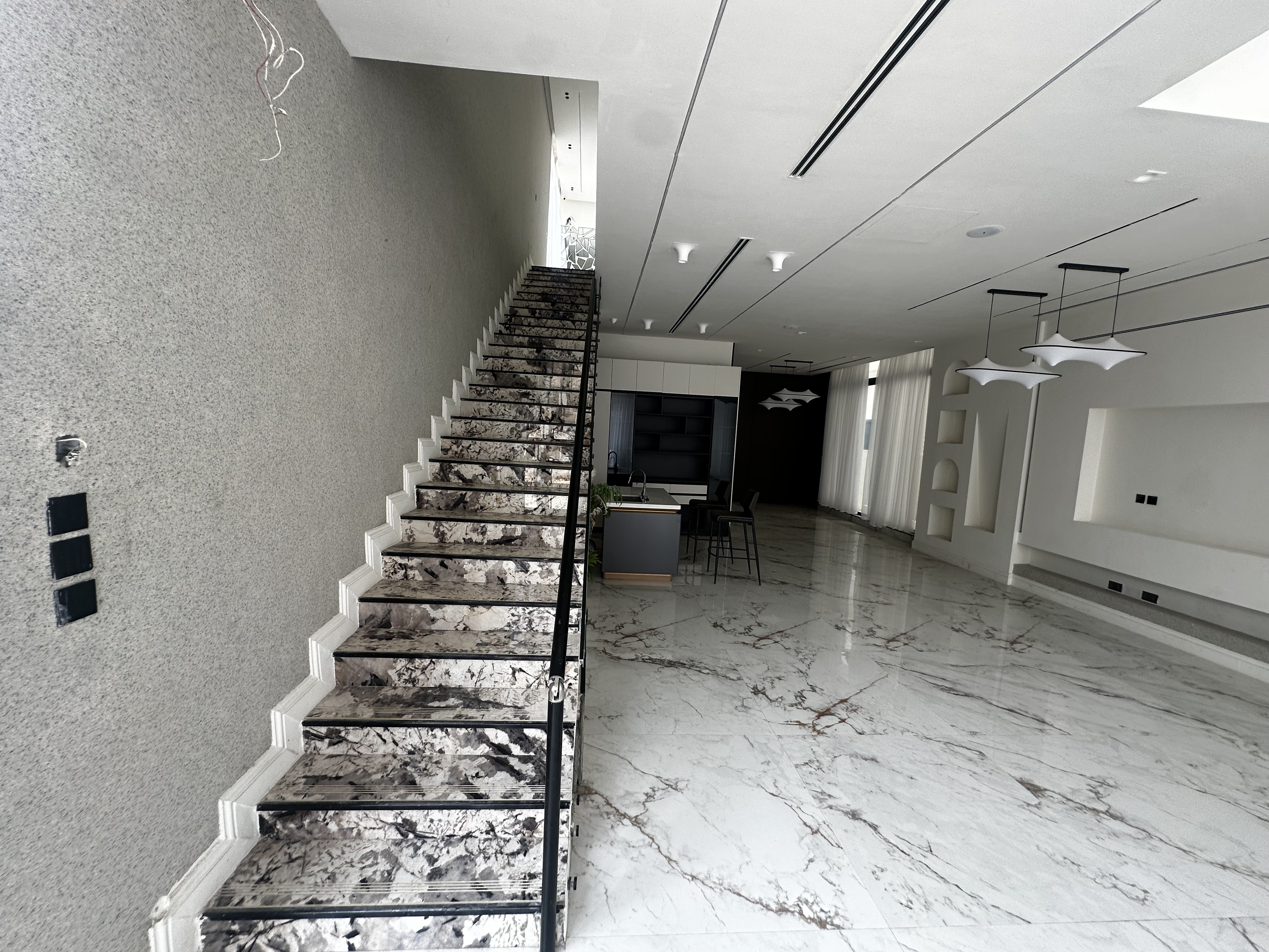Amazing Detached 5-bedroom Duplex, image 7 of 11