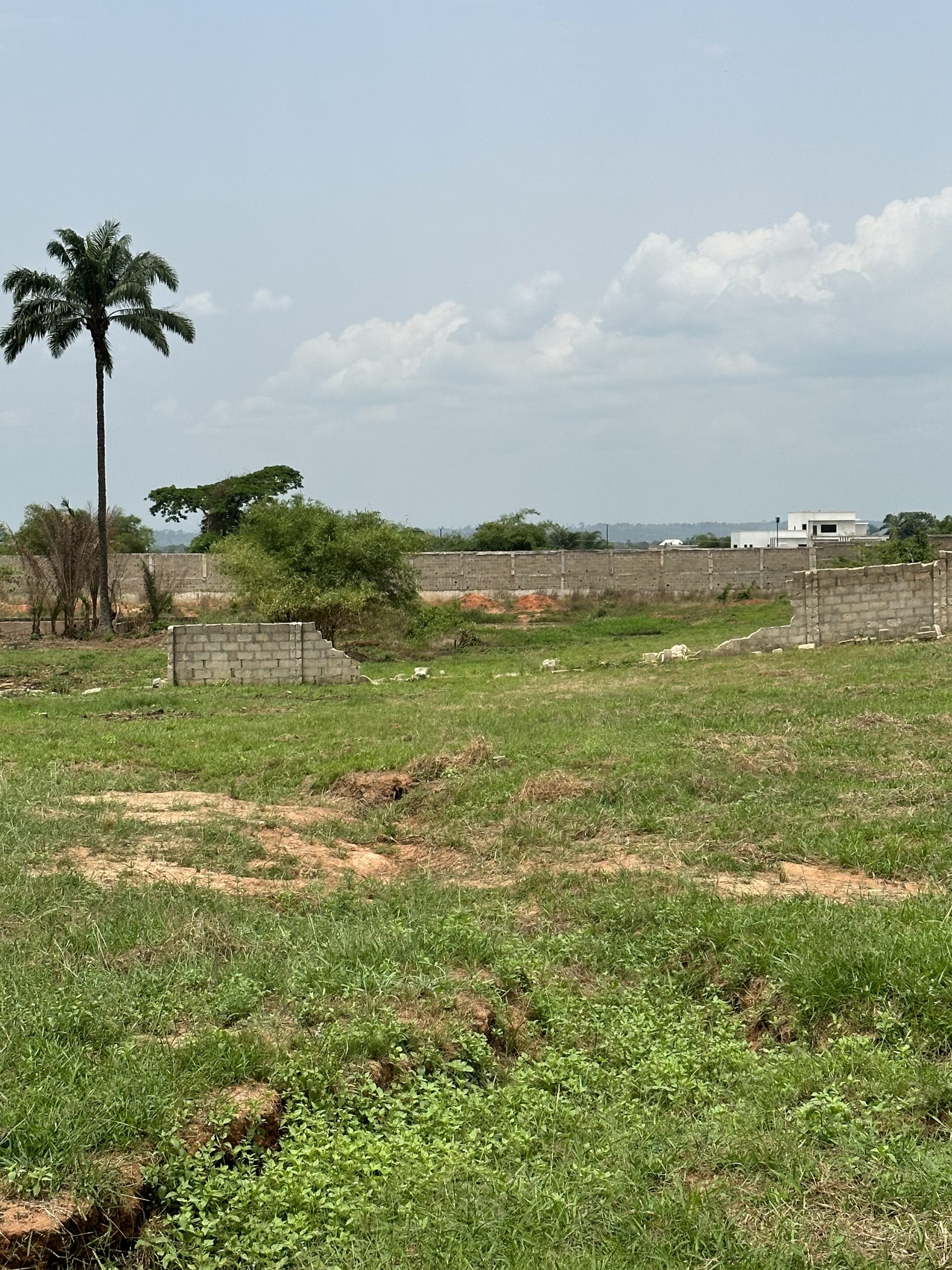 Investor Waterfront Land Plots from ₦600k/sqm in Lekki Phase 1 - land listing for ₦600,000