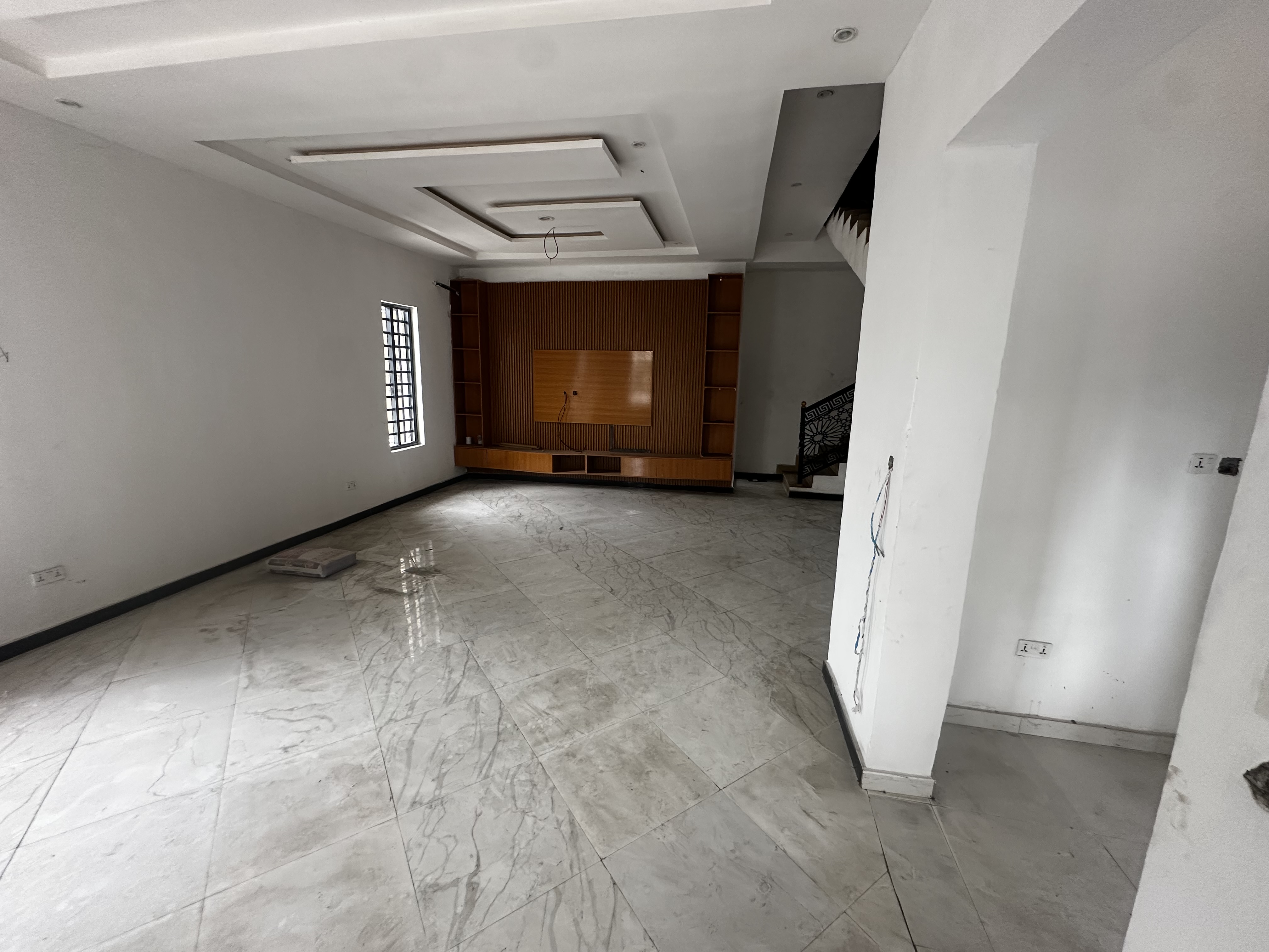 Luxury 4-Bedroom Fully Detached 3-Storey Duplex with Dedicated Transformer, image 6 of 7