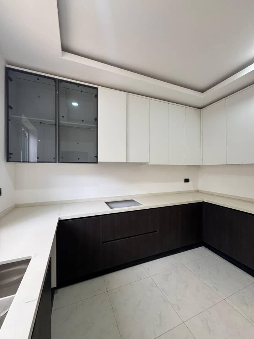 Contemporary Automated 4-Bedroom Semi-Detached Duplex with Pool & BQ, image 9 of 9