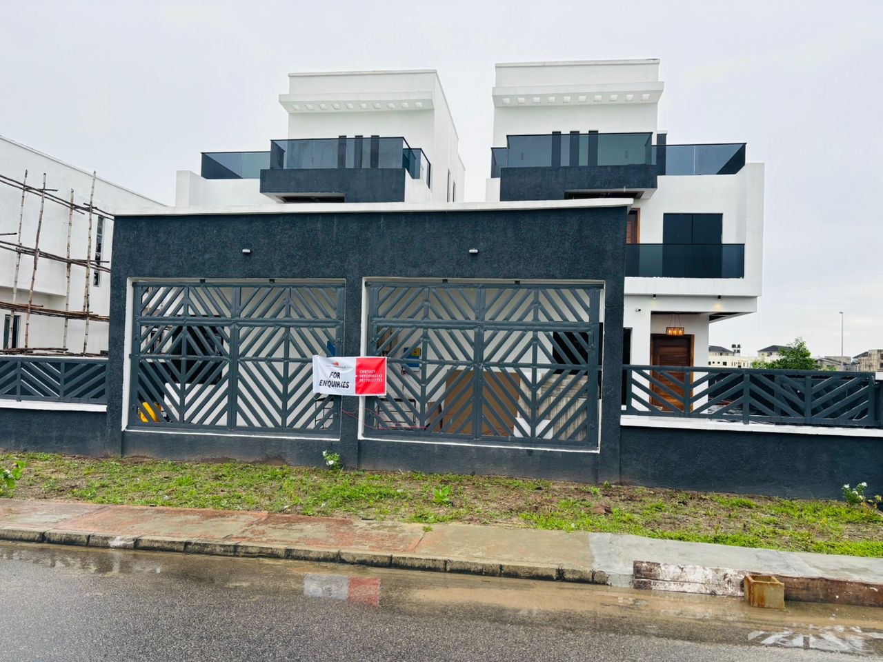 Fully Automated 5-Bedroom Duplex with Penthouse Cinema & Smart Pool, image 8 of 14